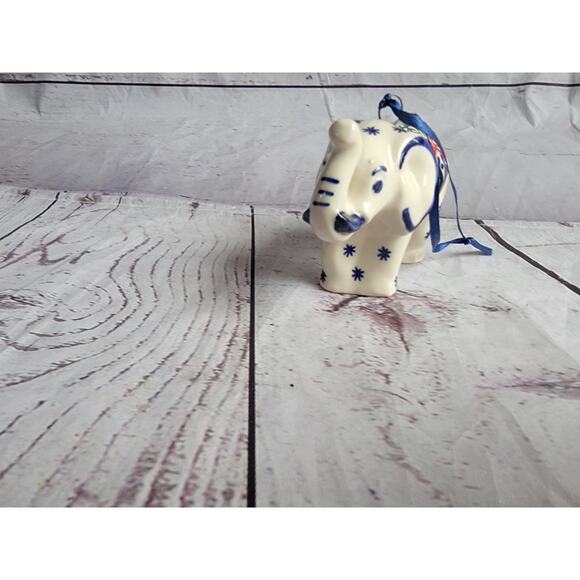 Polished Pottery hand painted Elephant Blue stars a pine tree design Ornament - Picture 3 of 8